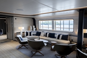 Emeraude Lounge and Bar 